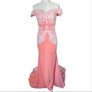 NWT Ada’s Bridal coral lace off shoulder gown prom/wedding size 4 ✨
